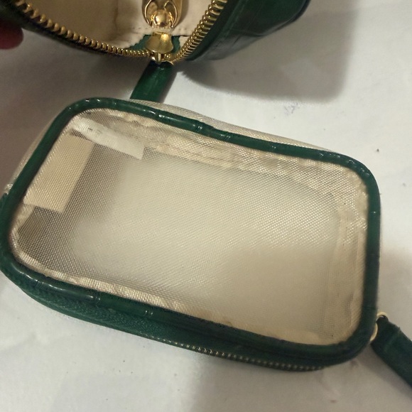 Trish McEvoy Makeup Planner, dark green Green Croc-Embossed. In New conditions - Picture 8 of 12